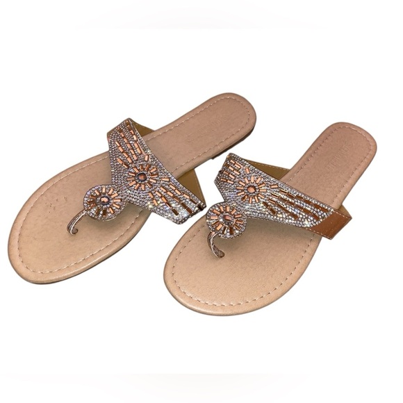 Olivia Miller “Happily Ever After”Rhinestone Sandals Silver/Gold Metallic SZ 9 - Picture 2 of 4